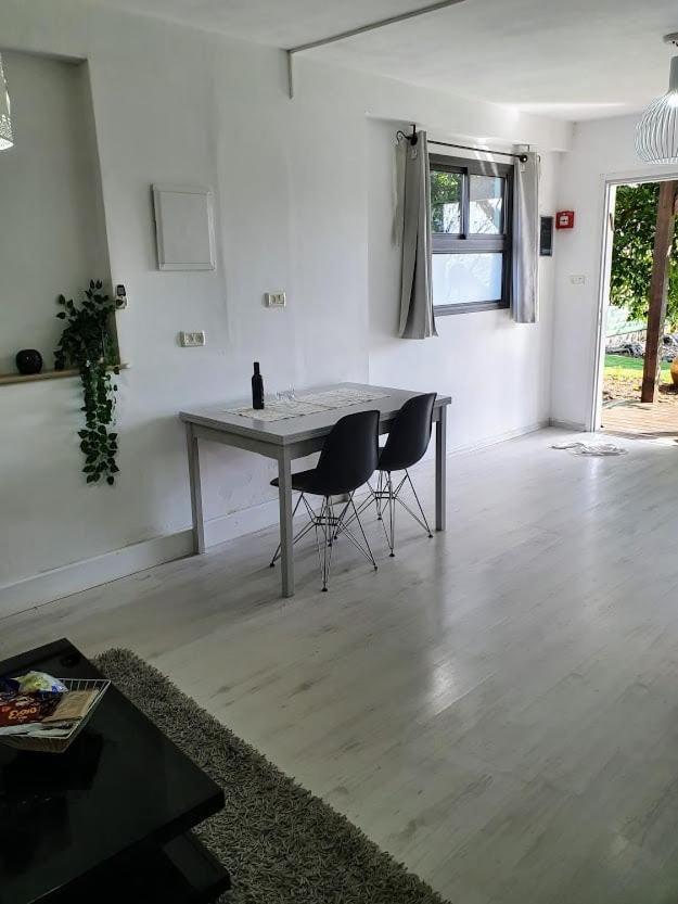 Sharvit Hakesem Villa Livnim Exterior photo